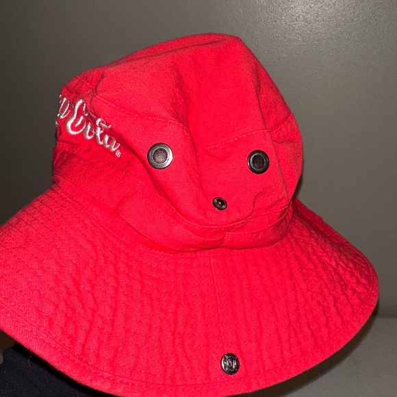Coca-Cola bucket hat with a bottle opener attachment and an adjustable string - Picture 2 of 9